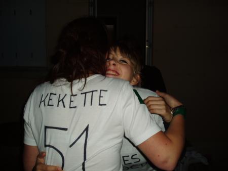 KéKéTtE + BaNaNe = LoVe
